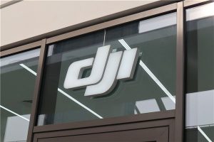DJI 大疆 御 Mavic Air评测怎么样，看巴黎圣母院灭火它立了头等功